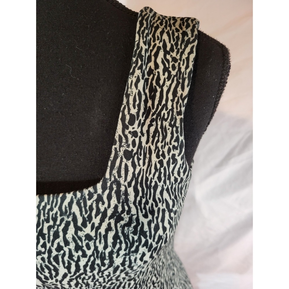 Varley Size Small Built In Bra Tank Top Animal Print - Picture 2 of 5